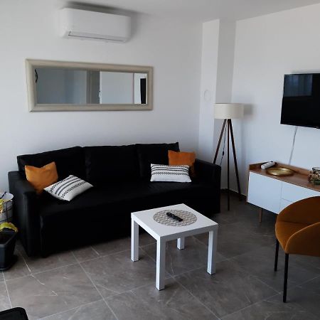 Gita Apartmani Чижичи Экстерьер фото
