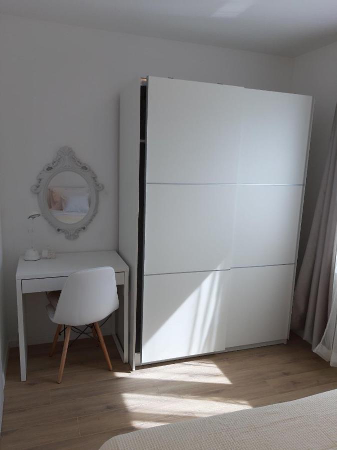 Gita Apartmani Чижичи Экстерьер фото